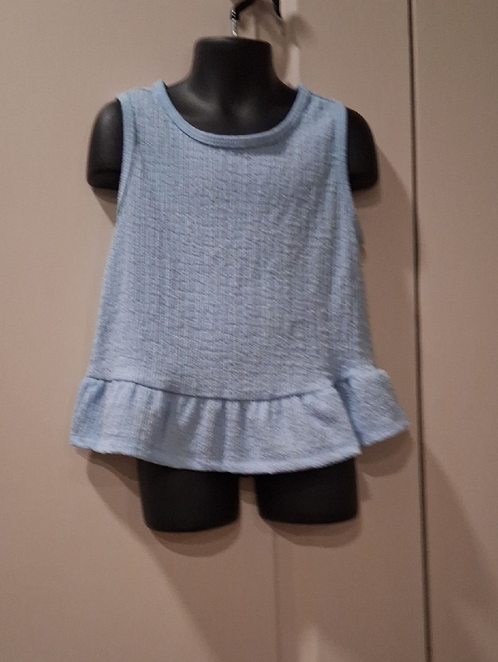 SIZE S 7 LIGHT GIRL'S BLUE RUFFLE HEM TOP